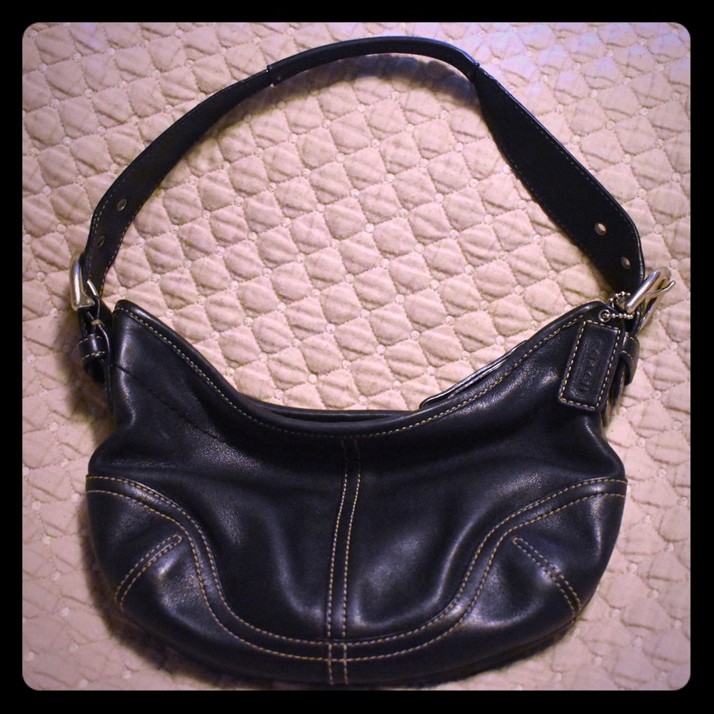 Coach small signature leather hobo purse